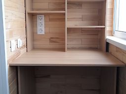 Шкаф-стол на балкон на заказ
